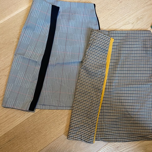 2 brand new skirts for women (Simons) - Picture 2 of 2